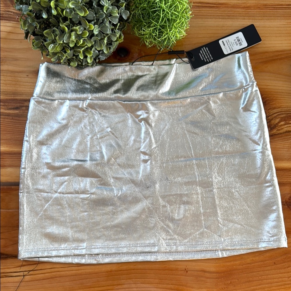 Fashion Nova Silver Mini Pencil Skirt Casual
